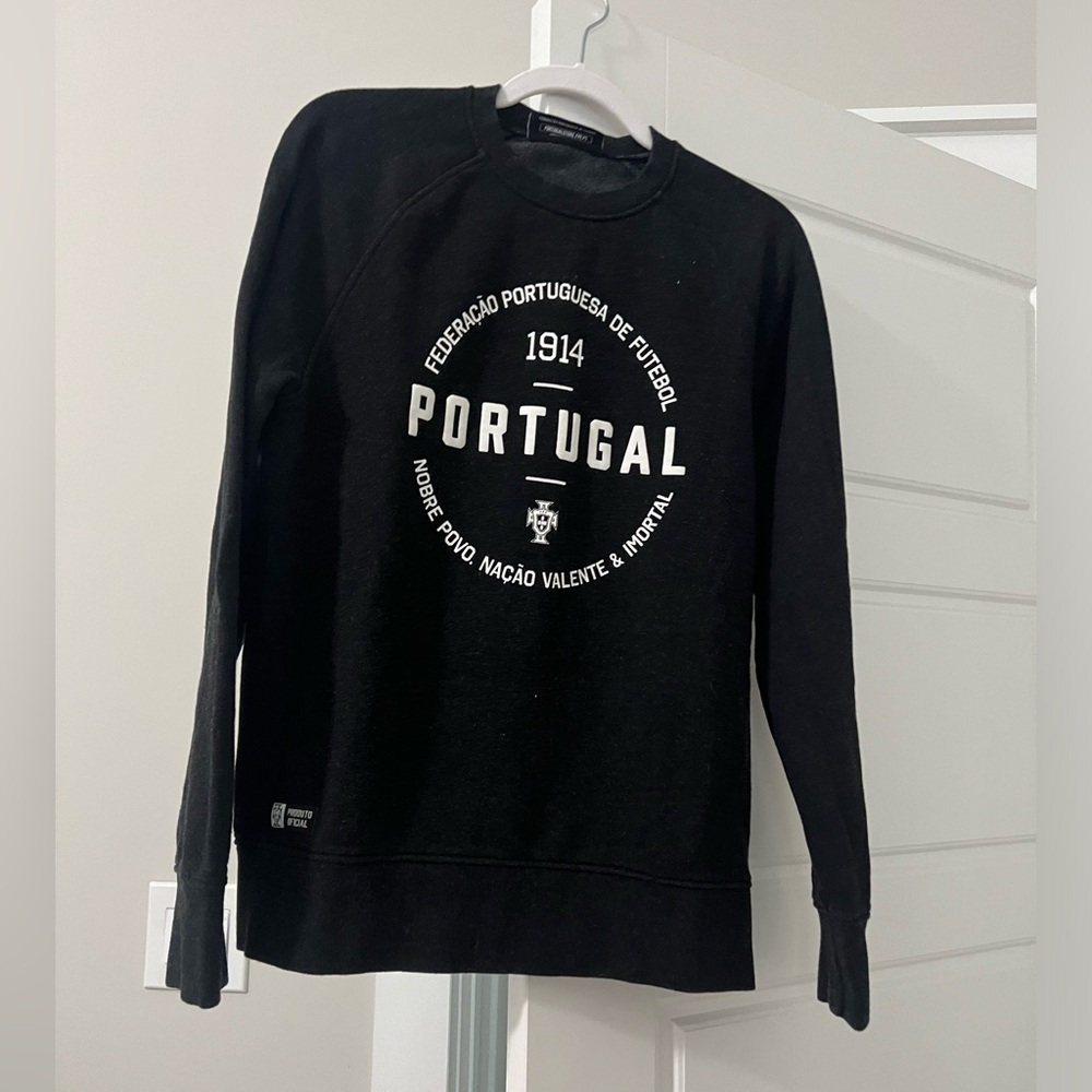 Portugal soccer sweatshirt size small